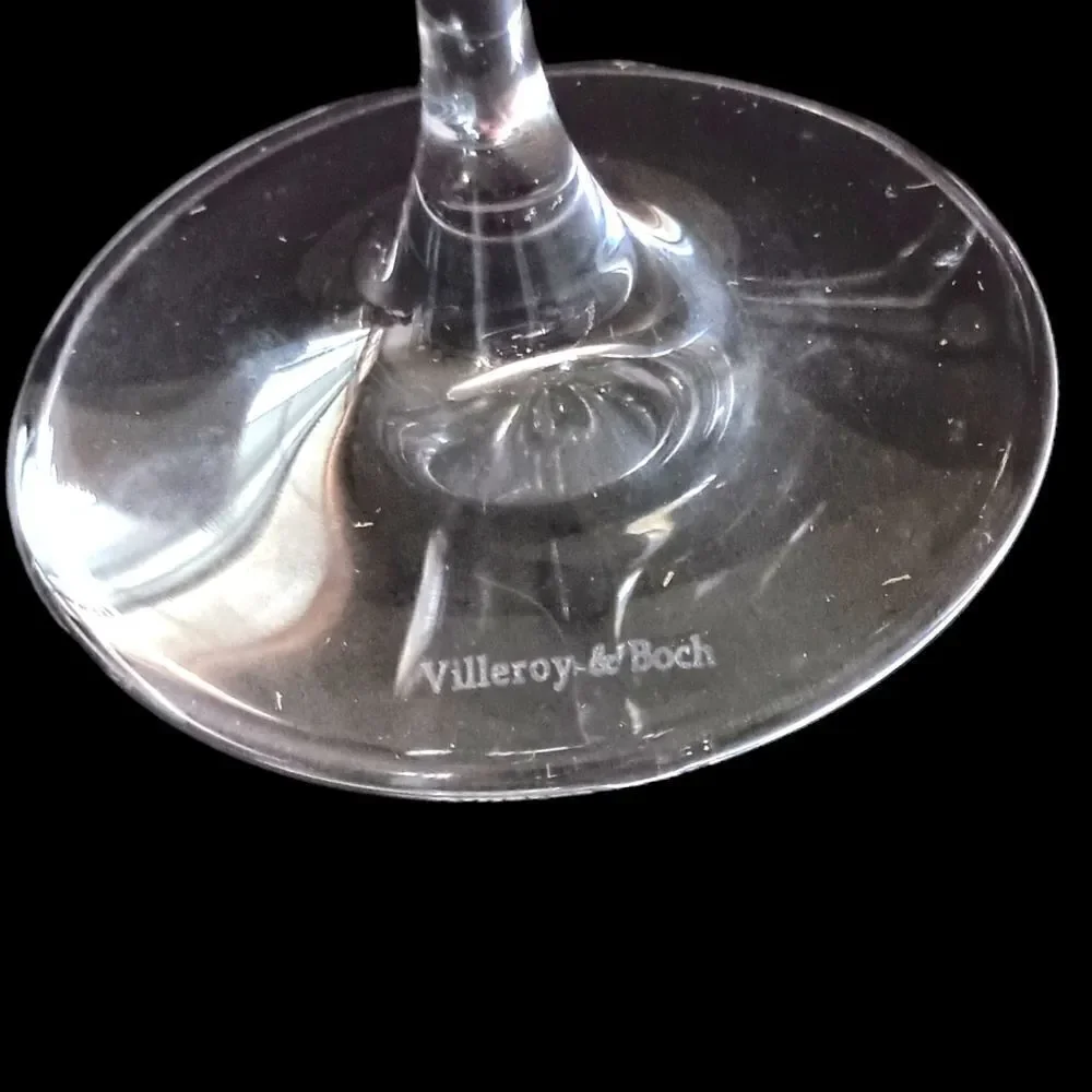 4 Villeroy & Boch Red Wine Glasses NEW Goblets Collection Entree‎ Crystal Clear
